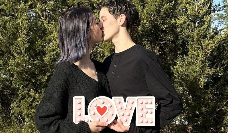 hudson-valentine-and-faye-valentine-s-wedding-website