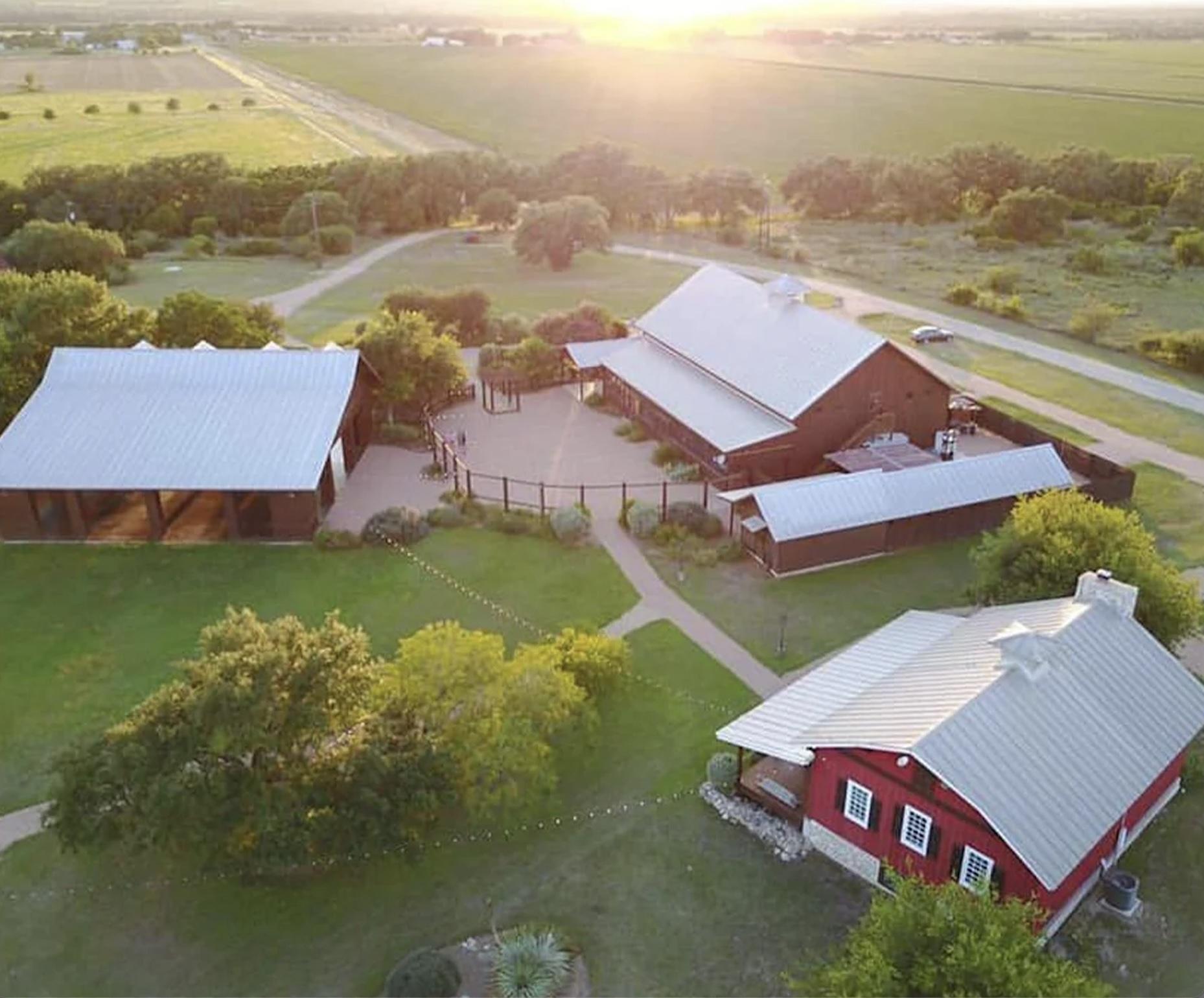 The Wedding Website of Jessica Dougherty and Salvador Camacho