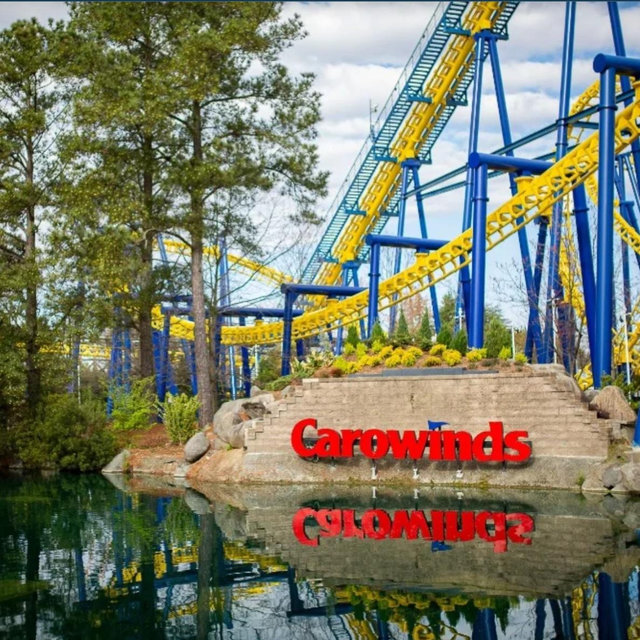 Carowinds