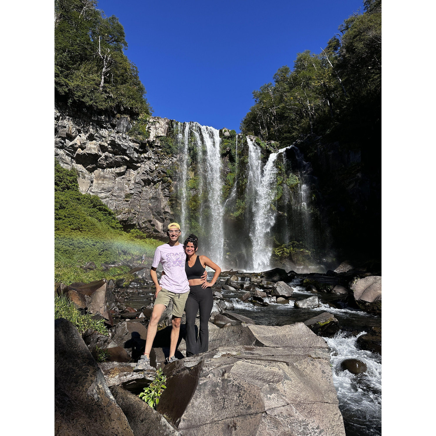 Cascada Dora en Neuquen, Argentina