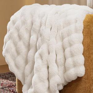 Cozy Fur Throw Blanket - Off White