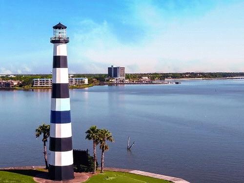 The Wedding Website of Victoria Oliver and Jared Terrell