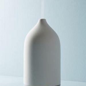 Virtuvi White Stone Essential Oil Diffuser