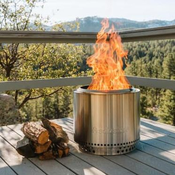 Solo Stove Bonfire 19.5" Fire Pit + Stand Bundle