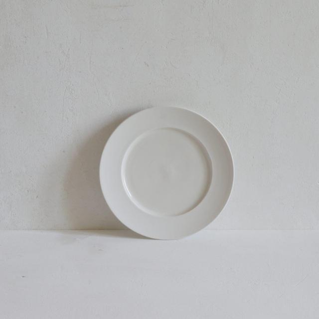 Classical Porcelain Small Side Plate (Unglazed Border)