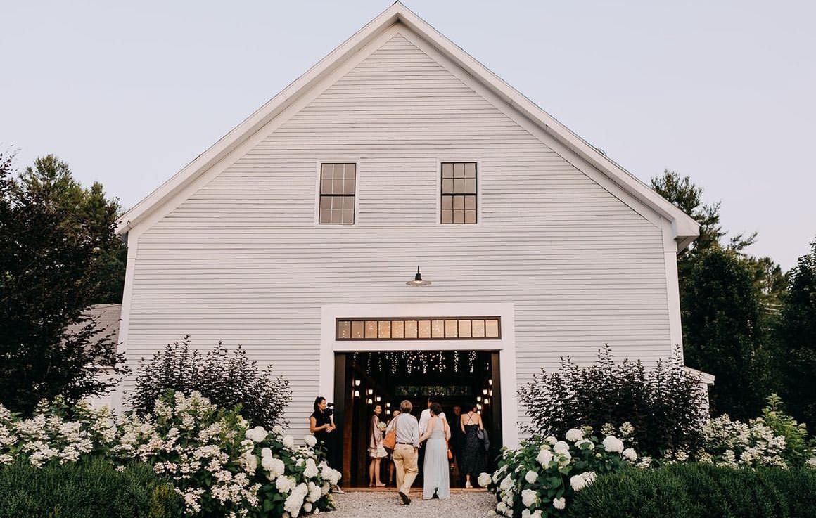 The Wedding Website of Ashleigh Goff and Tom Smail