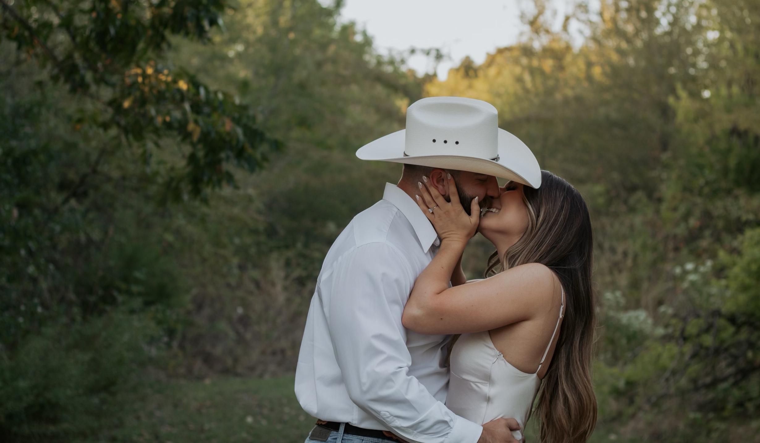 The Wedding Website of Cody Eastep and Megan Davies