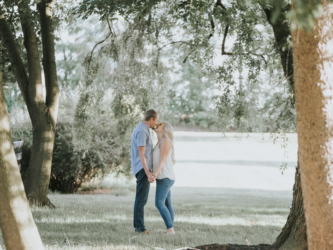 The Wedding Website of Corey Grove and Diana Grove
