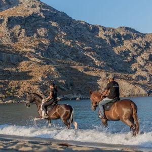 Horseback riding in Crete!