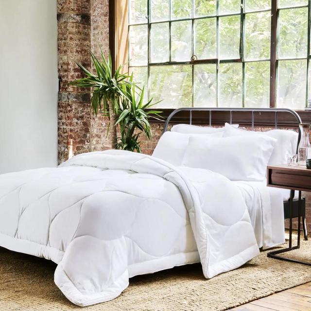 Cloud Comforter (Size: King/Cal. King)