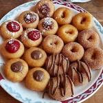 Pip's Original Doughnuts & Chai