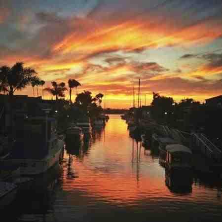 6fdf21a0-ce67-40f2-a76e-86d249cf8df4