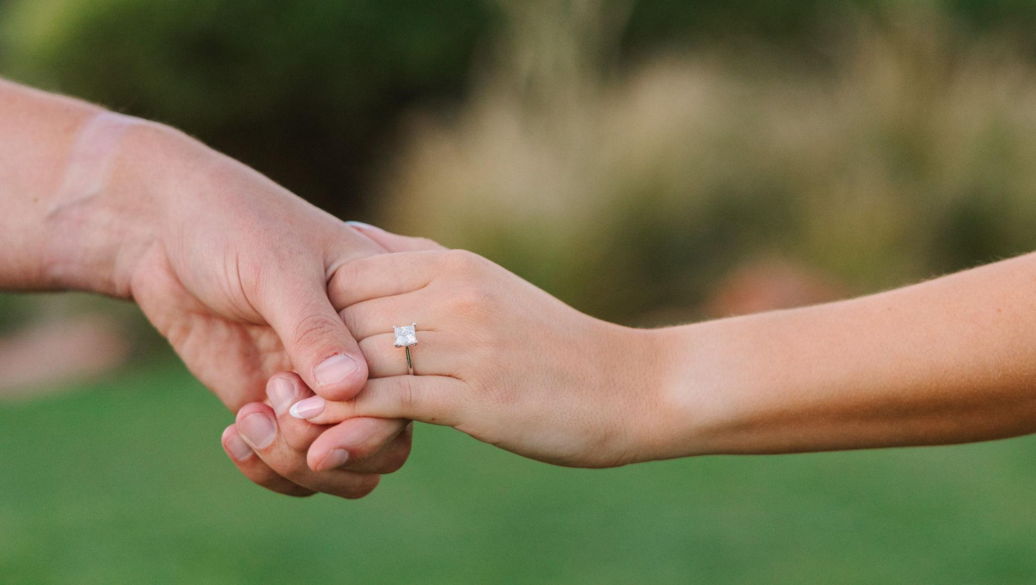 The Wedding Website of Raigin Green and Grant Gibb