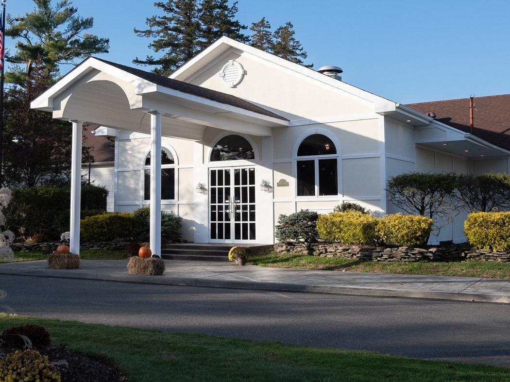 The Wedding Website of Rachel Turner and Jamal Shuford