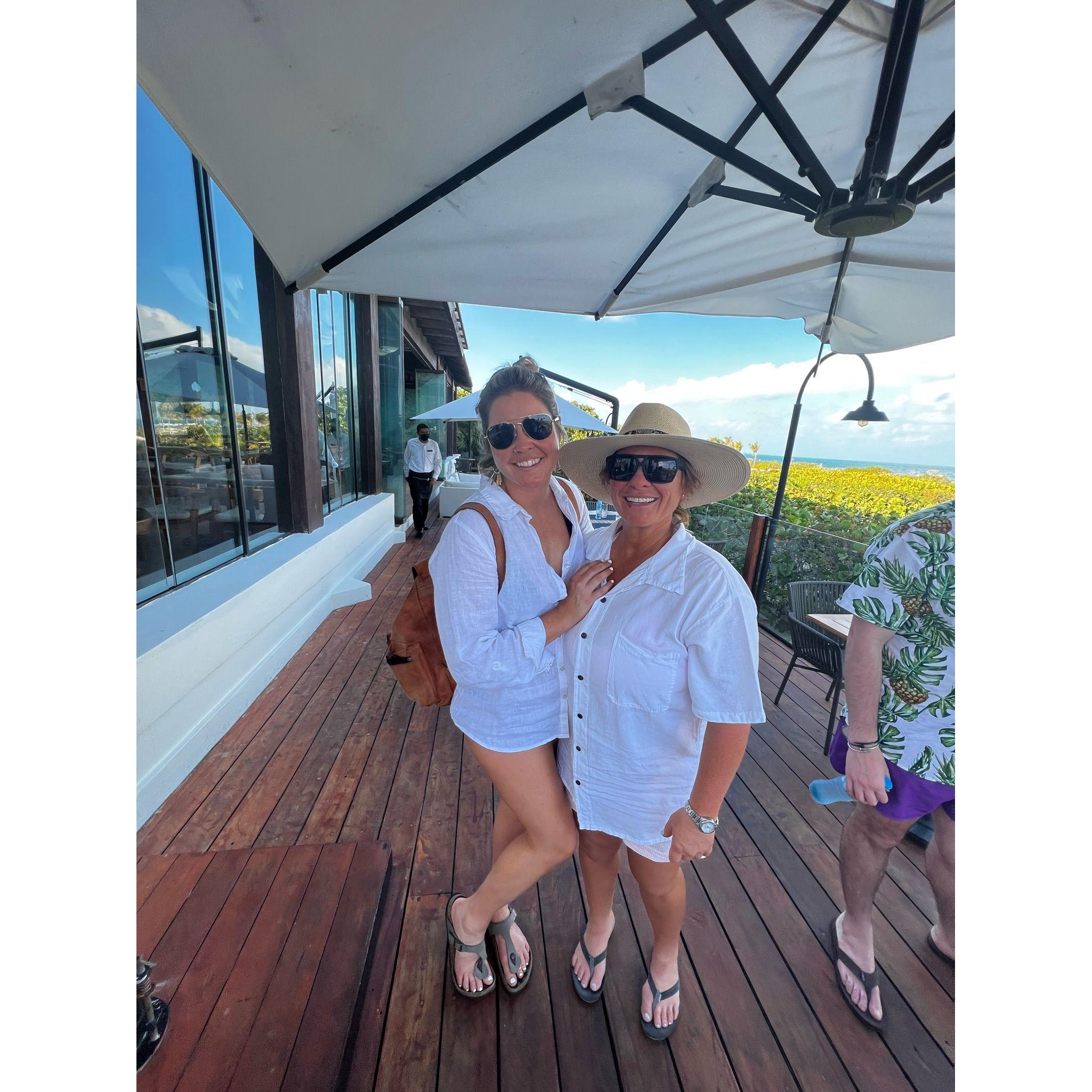 Cancun Vibes