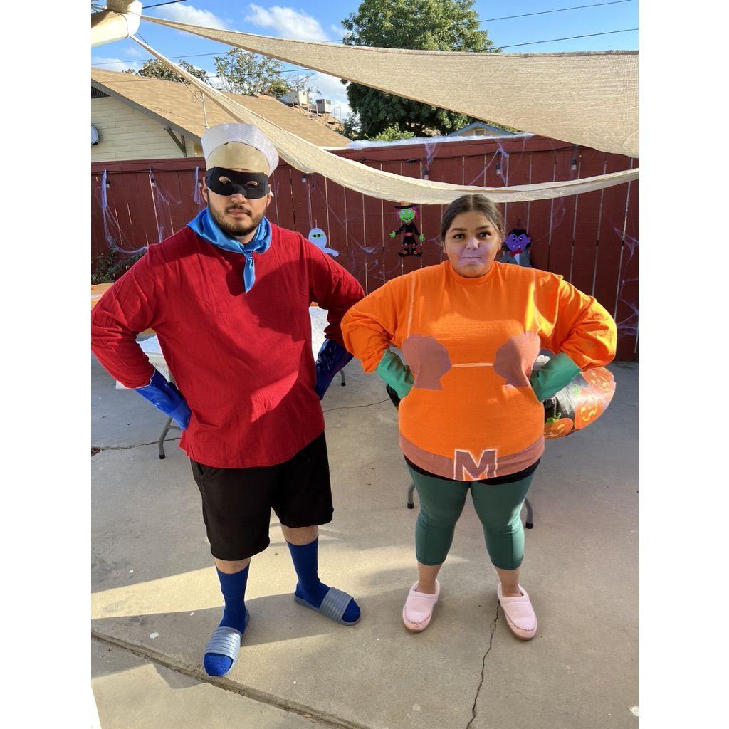 Mermaid Man & Barnacle Boy... yes I picked the costumes lmao