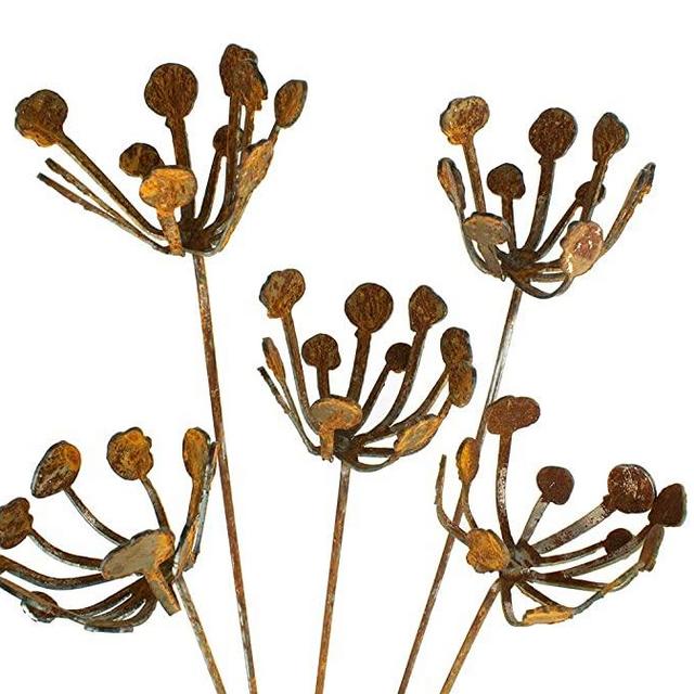 Rusty Metal Flowers Garden Decor, Metal Sculpture Set of 5 Garden Stakes, Flower Garden Art, Garden Gift Set
