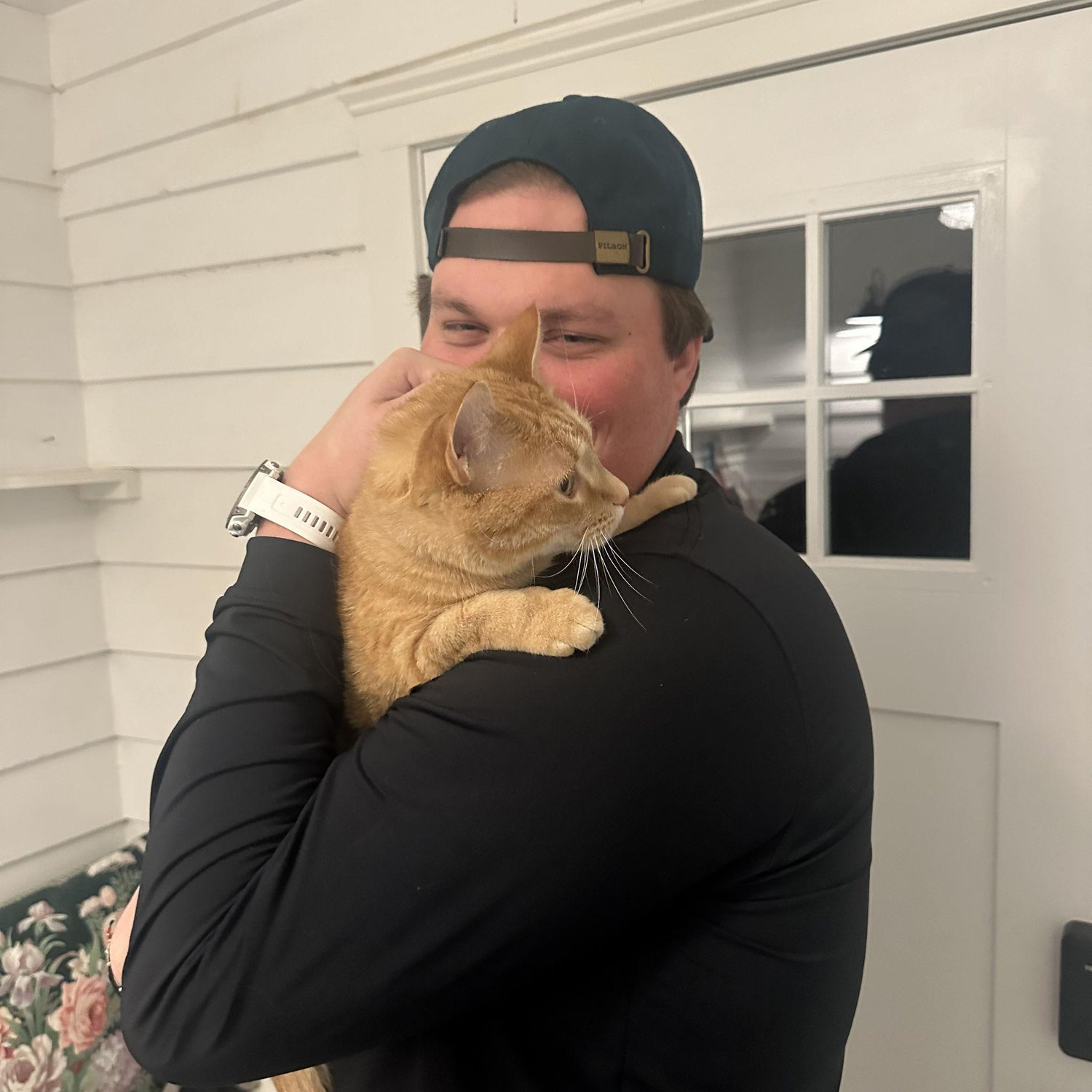 Oscar loves Michael more than he loves Hannah