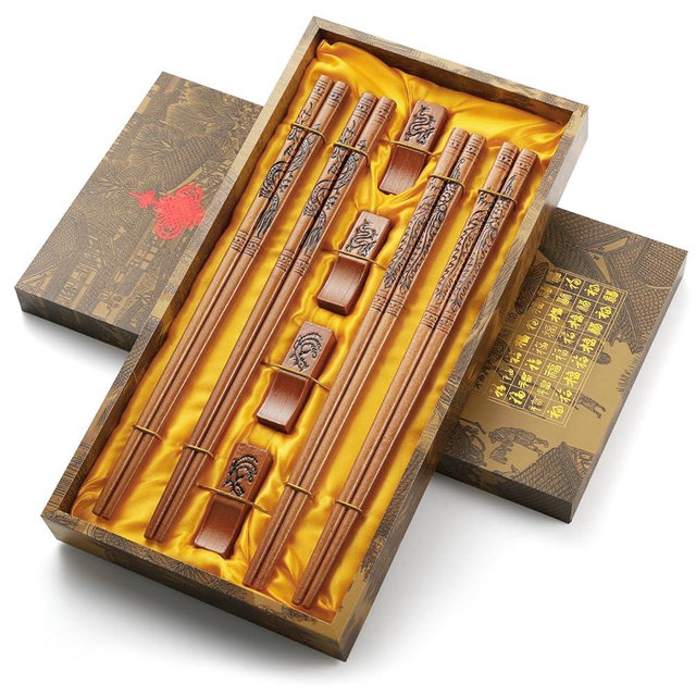 Chopsticks, Chinese Dragon and Phoenix Chopsticks with Holder, Chopsticks Reusable Dishwasher Safe, Chop Sticks Gift Sets (4 Pairs)