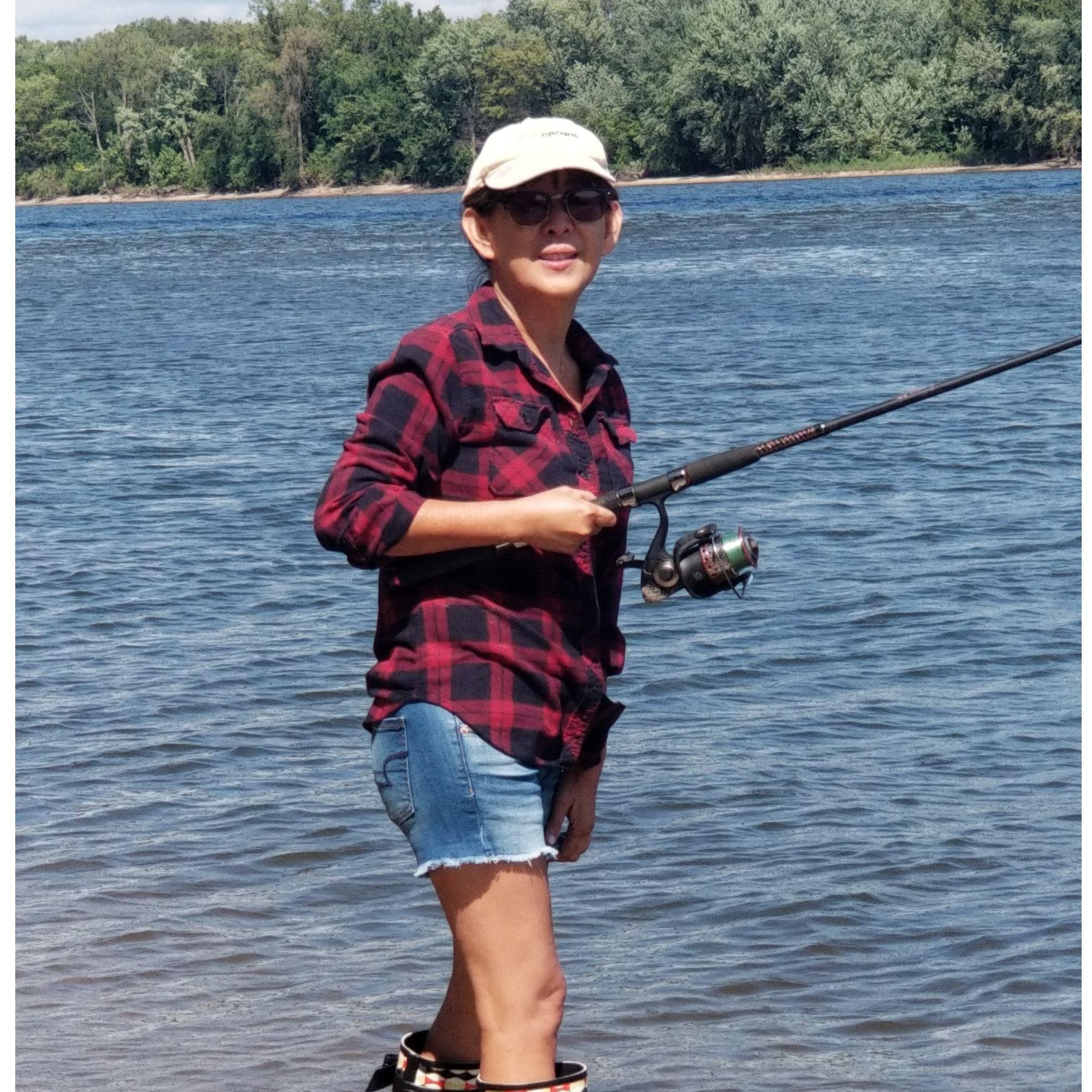 Fishing by the Dresbach Dam on the Miss River