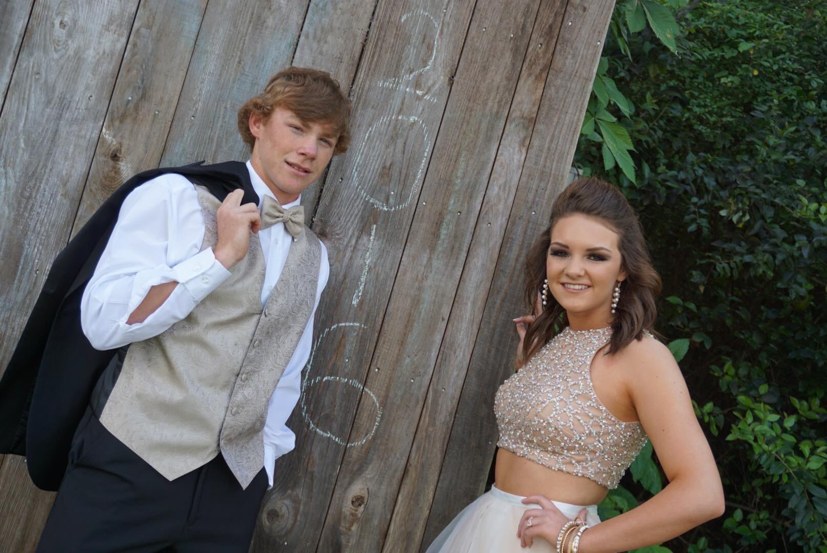 Austin and Sydney’s second prom! Austin’s senior year and Sydney’s sophomore year❣️