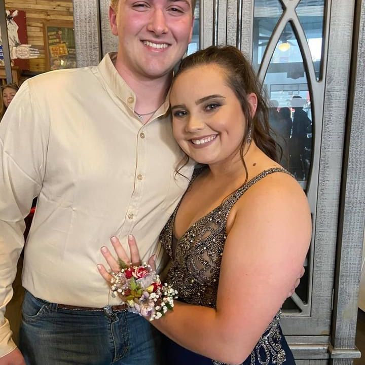 Emma's junior prom