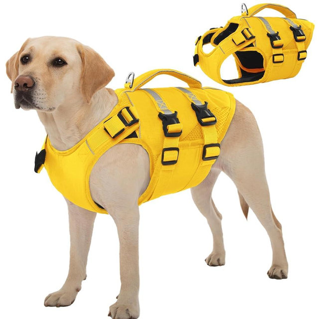 Kuoser Dog Life Jacket, High Flotation Dog Life Vest for Swimming Boating, Adjustable Ripstop Pet Lifesaver for Small Medium and Large Dogs, Reflective Safety Puppy Swimming Vest with Rescue Handle