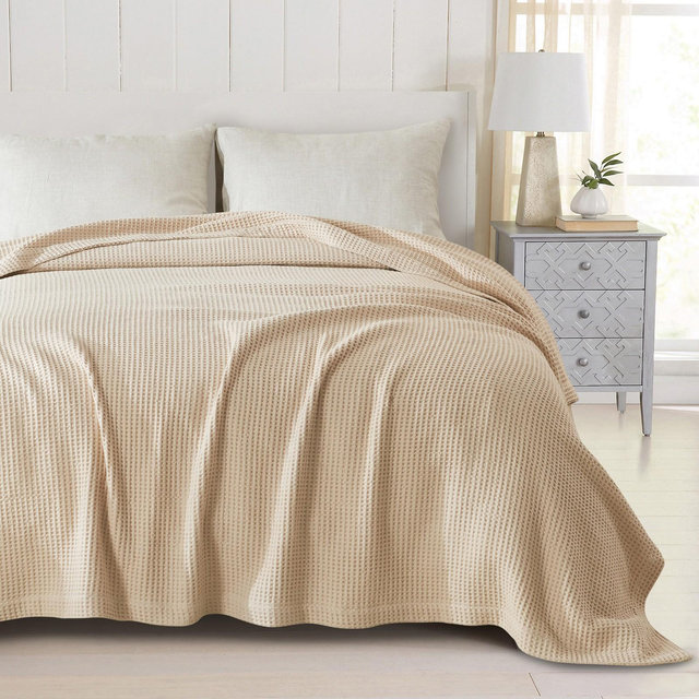 Great Bay Home Cotton Super Soft All-Season Waffle Weave Knit Blanket