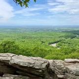 Bear's Den Scenic Lookout