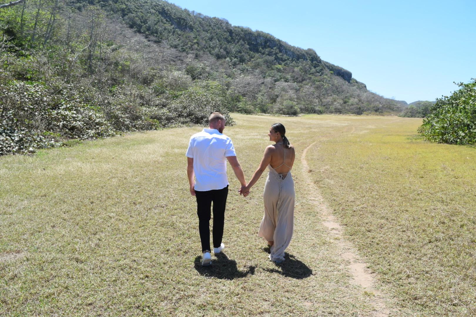 The Wedding Website of Celanie Diaz Adames and Aaron Henckel