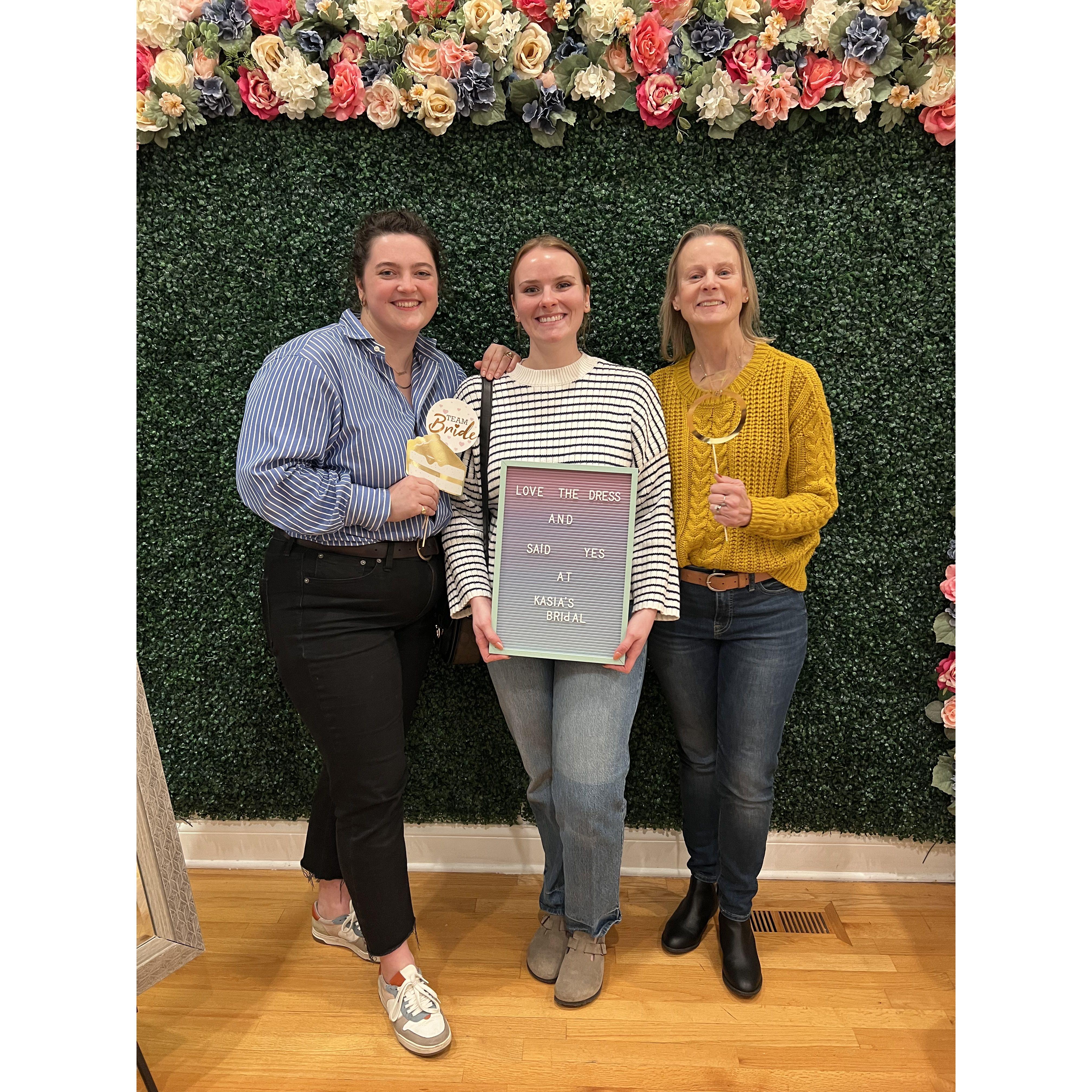 Picked out my dress!