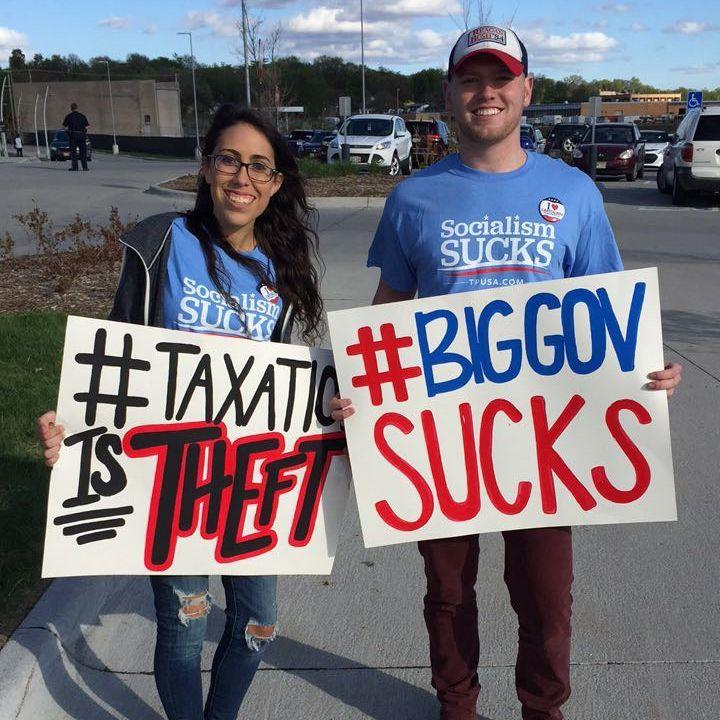 Couples who protest together, stay together <3 - circa 2017