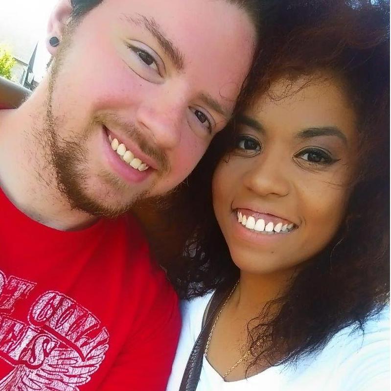 Waiting for the train station in Bartlett