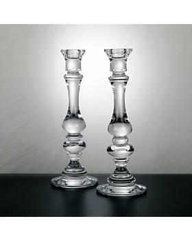 Diana Vesselinovitch and Sasha Maslov