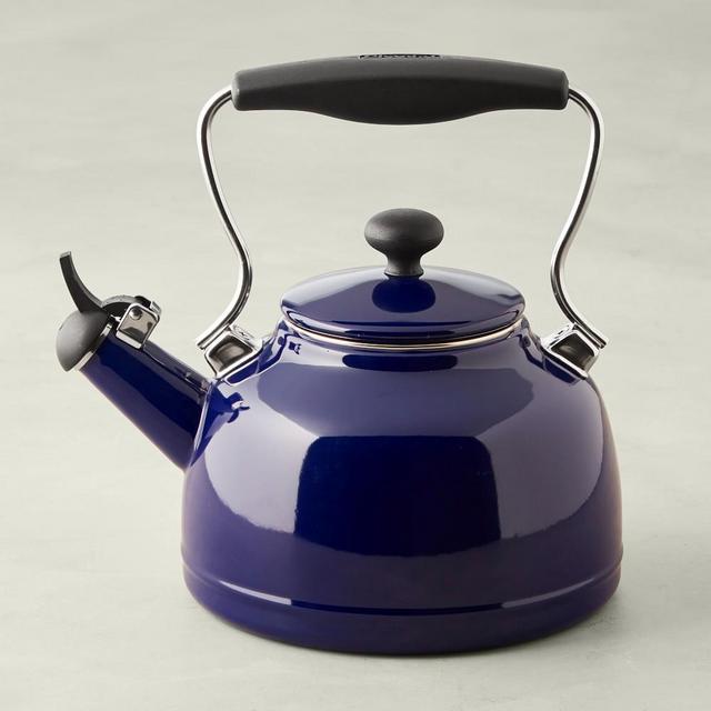 Chantal Vintage Tea Kettle, Blue