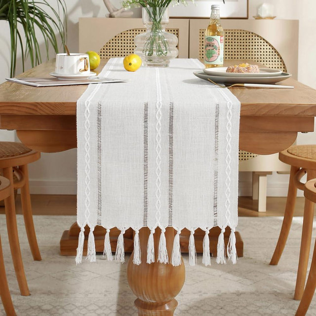 Laolitou Rustic Table Runner with Tassels, Cotton Linen Table Decoration for Holiday Party, Farmhouse Table Runners, Wedding and Dining Decorations, 72 Inches, White