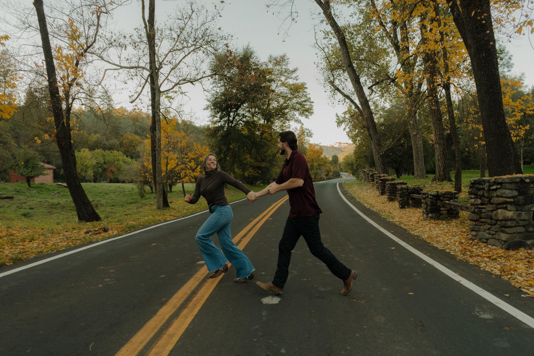 The Wedding Website of Lauren Utchen and Jesse Mendenhall