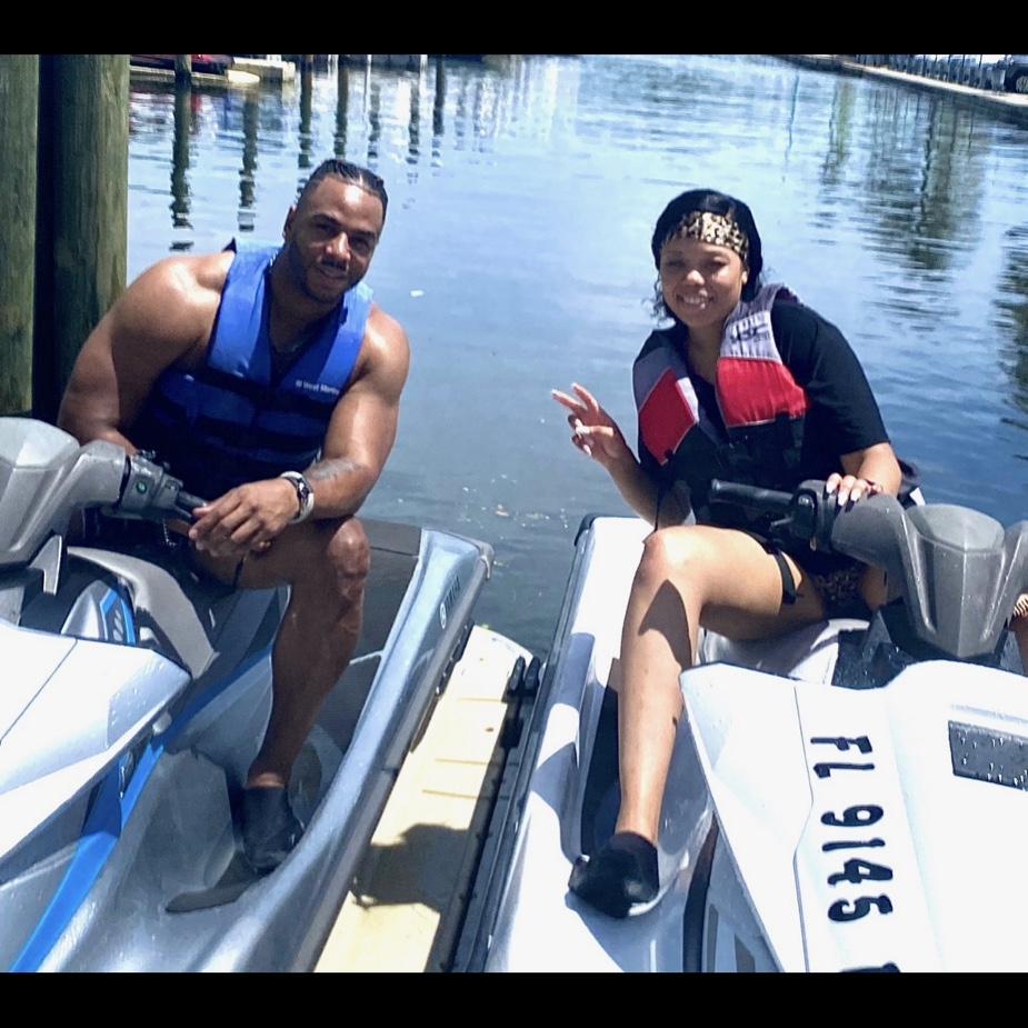 We love jet skis! Definitely 1 of our favorite things to do!