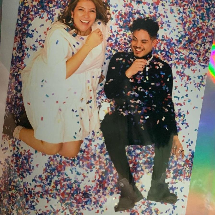 OUR FIRST DATE :) 2021

Jash was very persistent and it was amazing!! There was a huge snow storm outside in NY but it didnt matter. We had so much fun