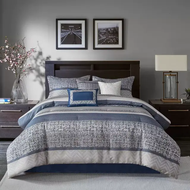 Madison Park Rhapsody Jacquard 7-Piece Queen Comforter Set in Navy