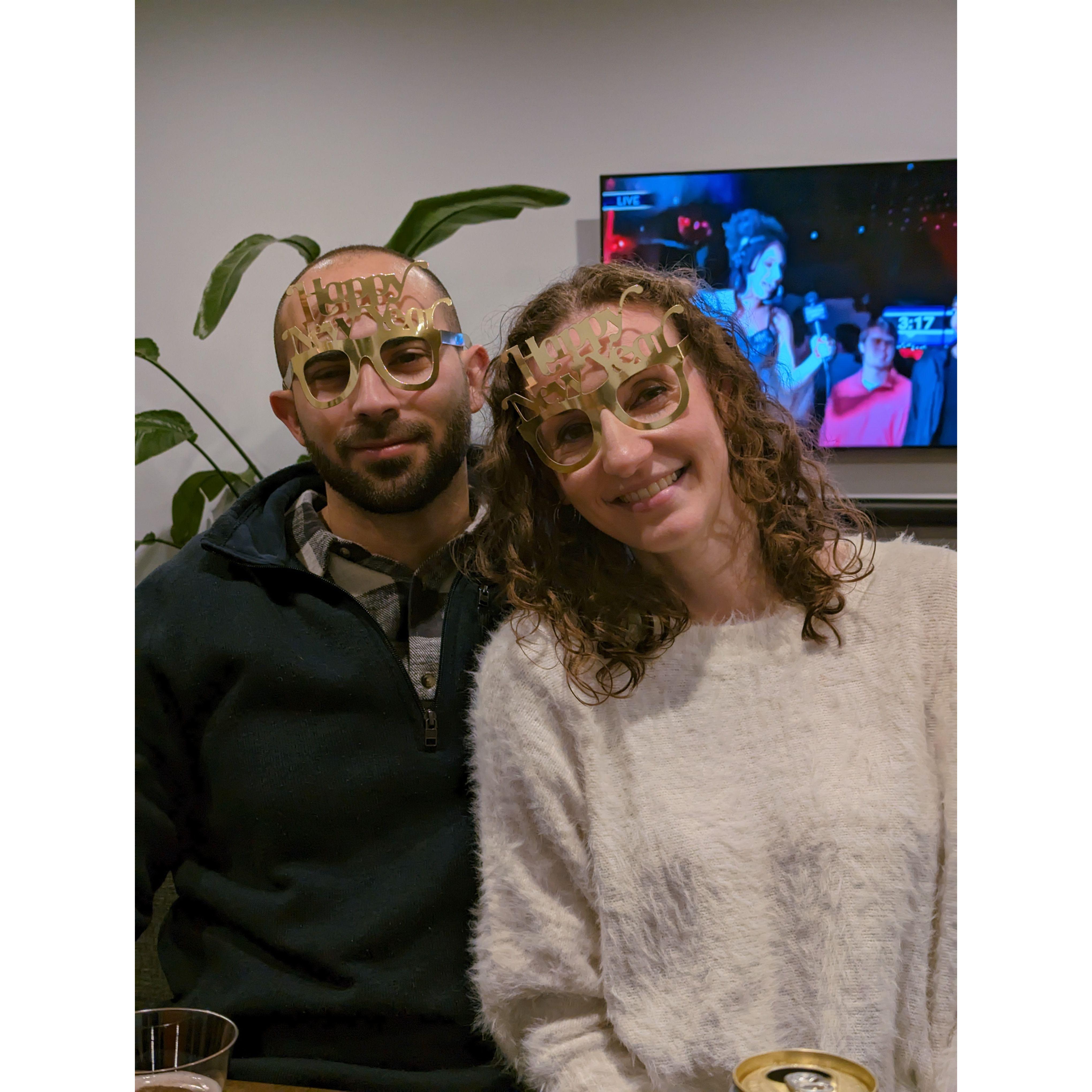 NYE 2022. Jesse has bunny ears.