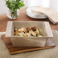 Gibson Elite Gracious Dining 2 qt. Oven To Table Baking Dish
