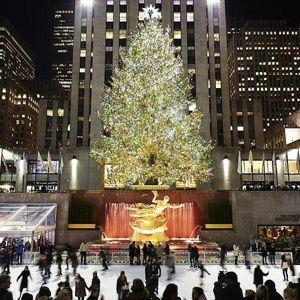 Honeymoon Experience - Rockefeller Center Ice Skating