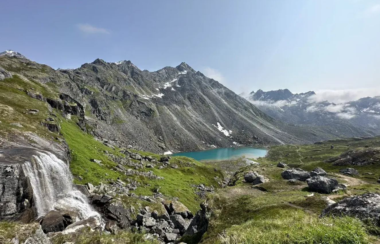 The Wedding Website of Mackenzie Thompson and Matthew King