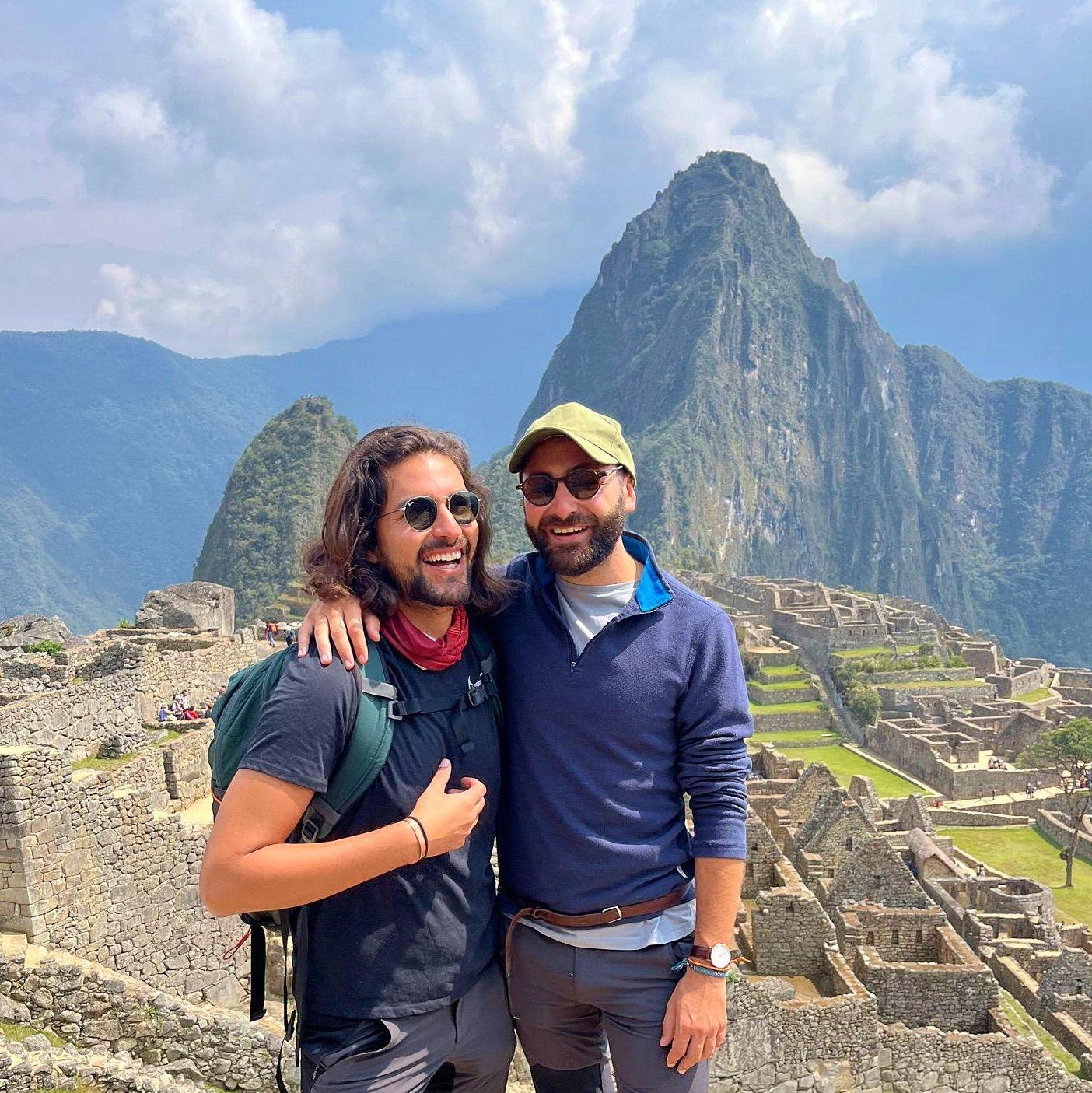 23 de septiembre de 2022. Machu Picchu, Perú. Un par de maravillas peruanas y el inicio de la aventura mochilera de Miguel recorriendo Sudamérica por tres meses.