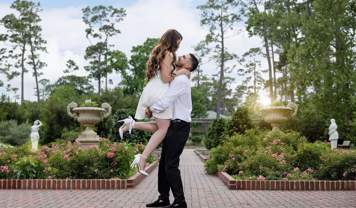 The Wedding Website of Jennifer Anselmo and Samuel Villarreal