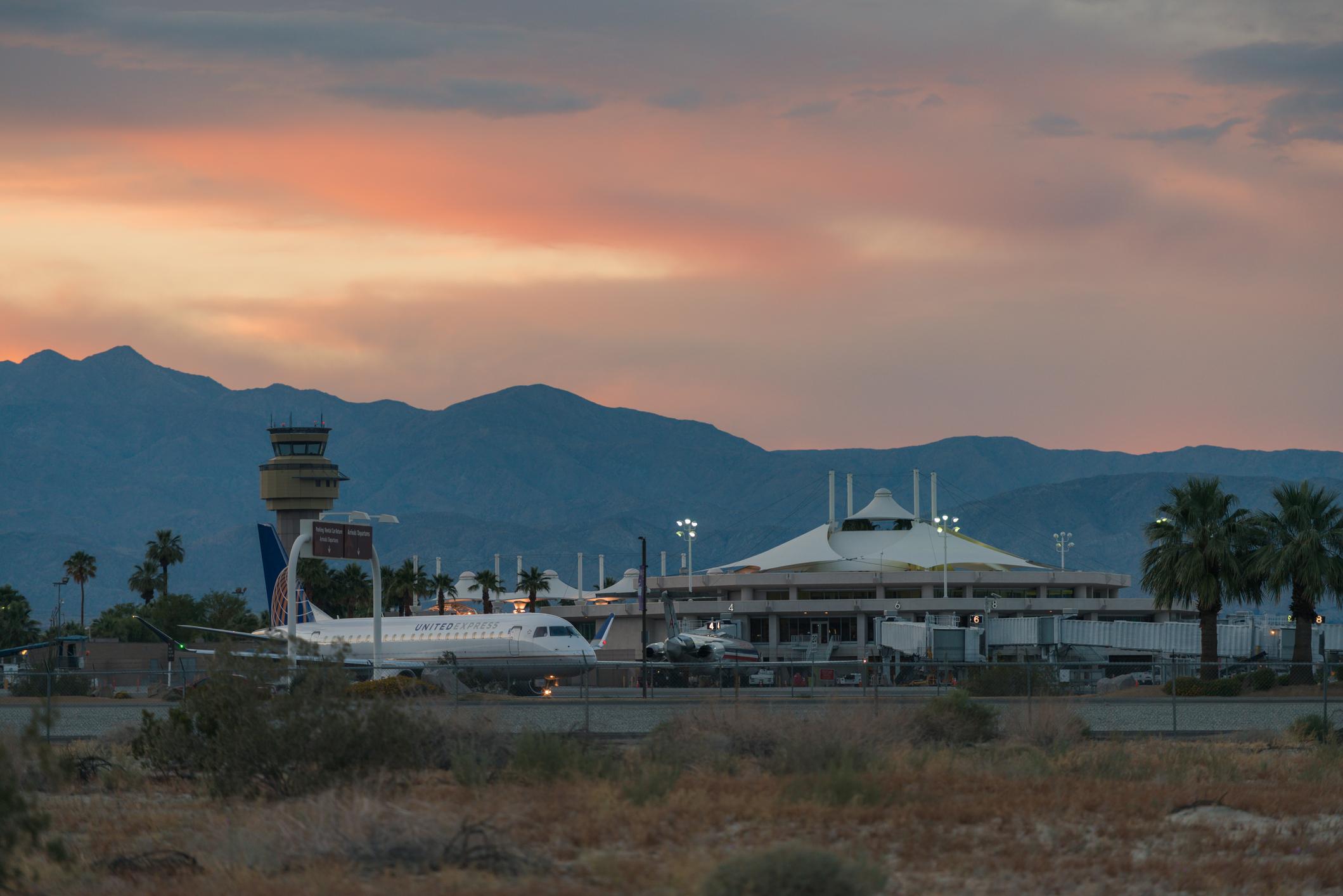 The Wedding Website of Thomas Robert Oyer and Archibald Maurice Page