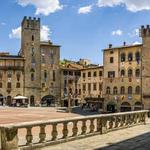 Off-site: Explore Piazza Grande