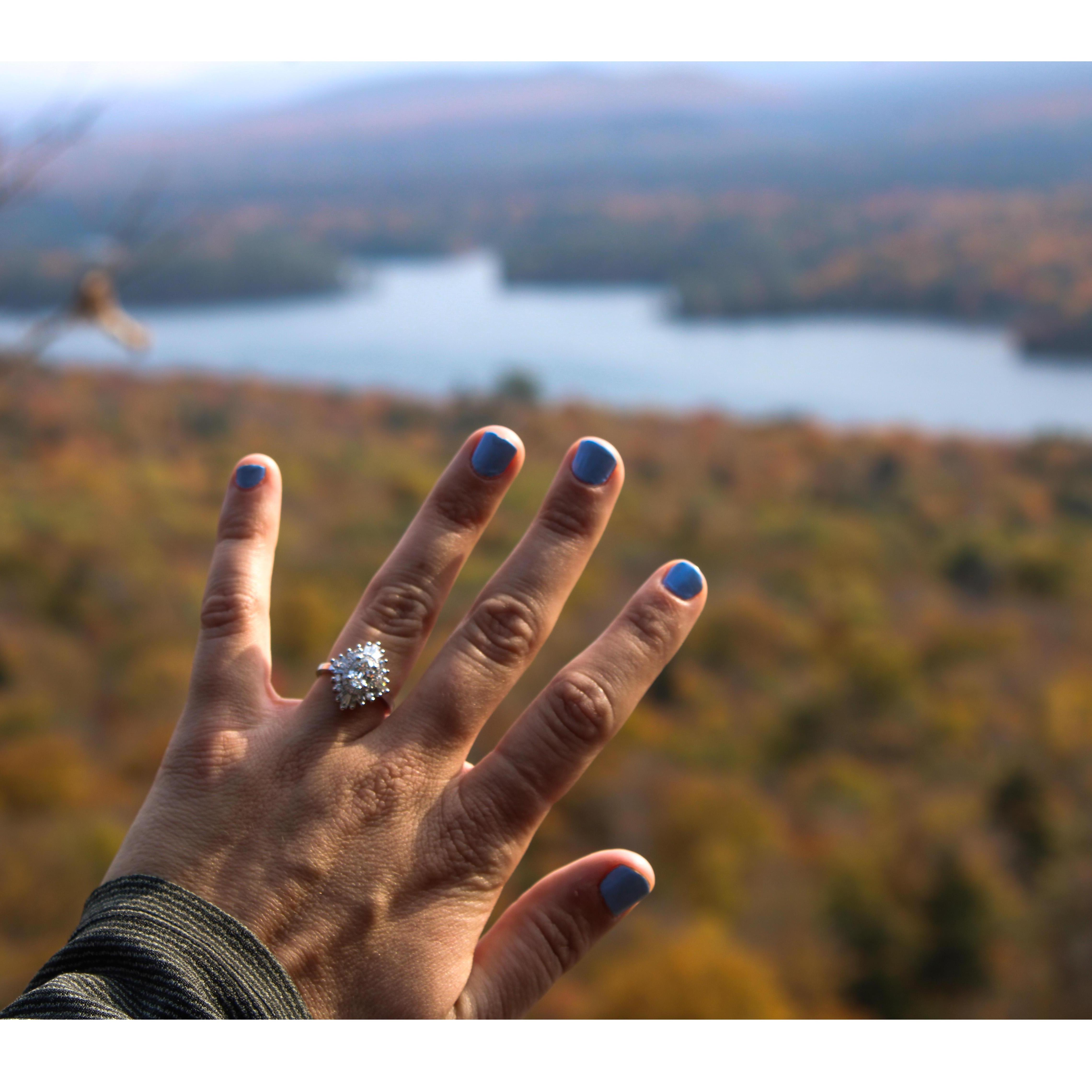 Aaron helped to design the most GORGEOUS ring!