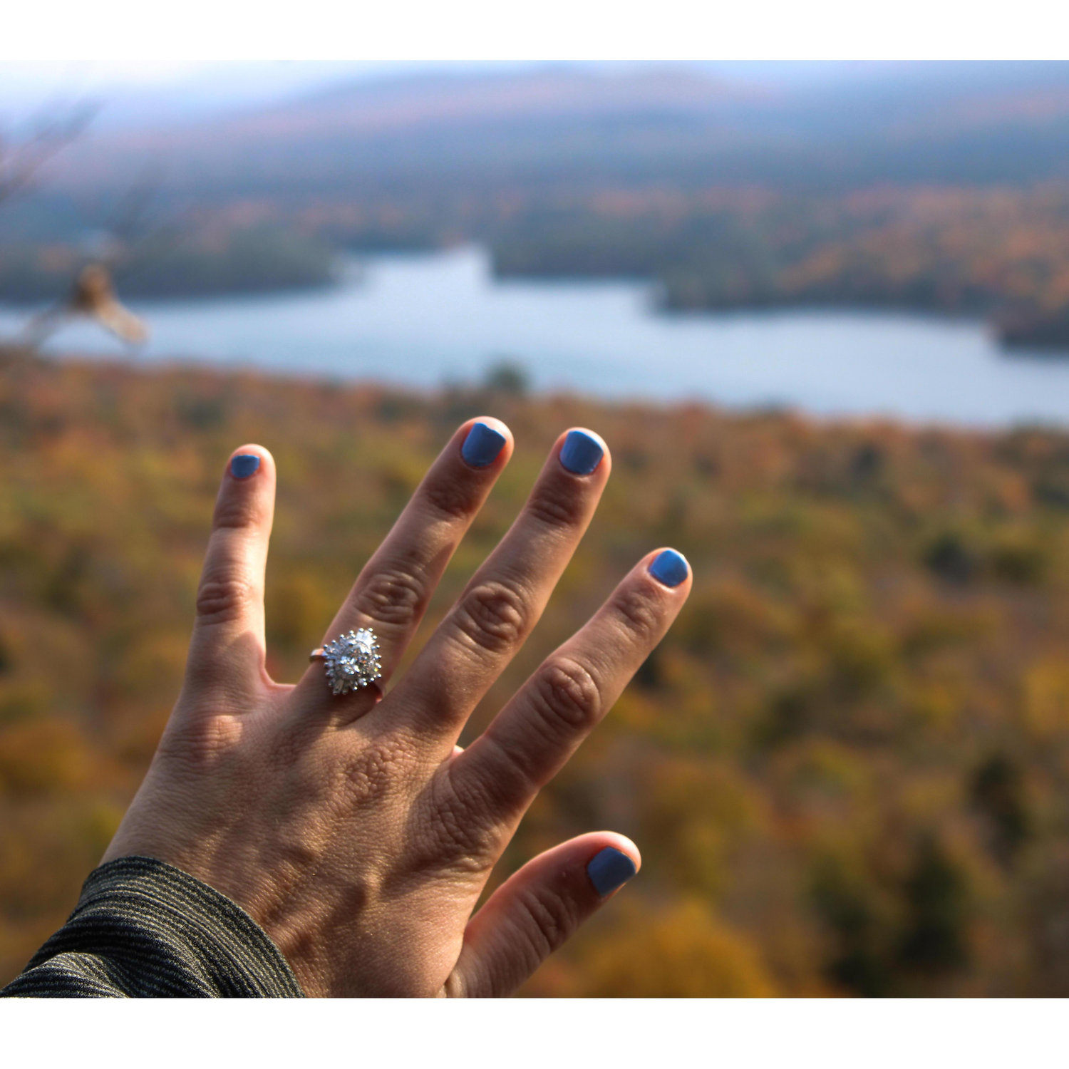 Aaron helped to design the most GORGEOUS ring!